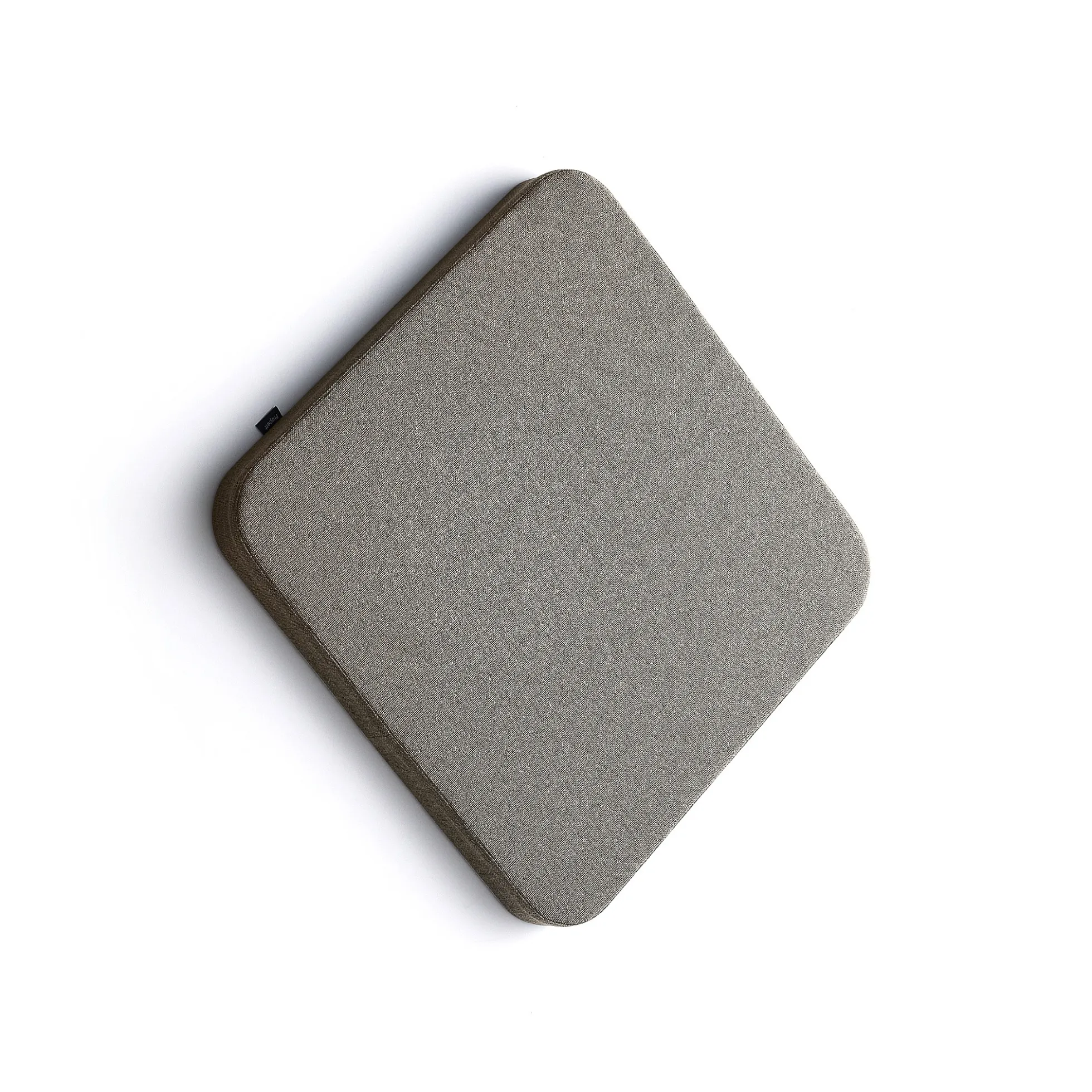 Akustiikkapaneeli seinään POLY Pyöristetyt kulmat, 600x600x56 mm, ruskea