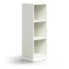 Kirjahylly QBUS 2 hyllytasoa, sokkeli, 1252x400x400 mm, valkoinen