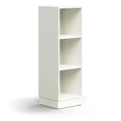 Kirjahylly QBUS 2 hyllytasoa, sokkeli, 1252x400x400 mm, valkoinen
