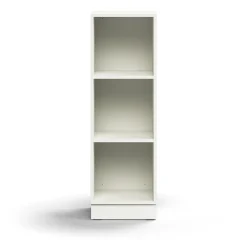 Kirjahylly QBUS 2 hyllytasoa, sokkeli, 1252x400x400 mm, valkoinen
