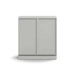 Lokerokaappi QBUS 4 lokeroa, sokkeli, 868x800x420 mm, vaaleanharmaa
