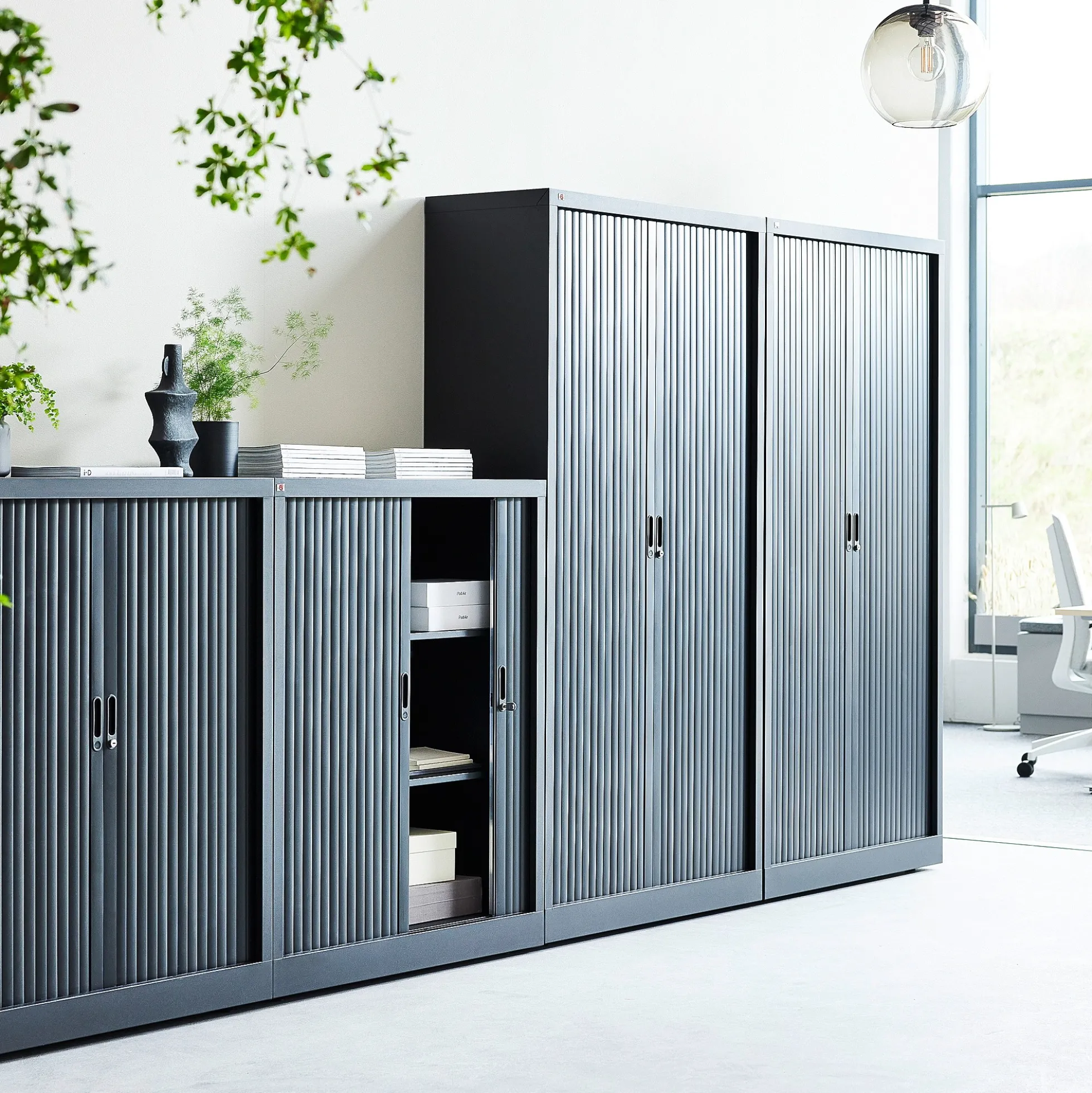 Rulokaappi STUDIO 1950x1000x420 mm, musta, musta
