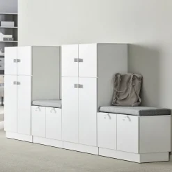 Säilytyspenkki QBUS Sokkeli, kahva, 534x800x420 mm, valkoinen, harmaa tyyny