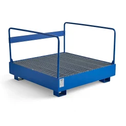 Valuma-allas neljälle tynnyrille Ritilätaso, kaiteet, 1250x1250x910 mm, 310 litraa